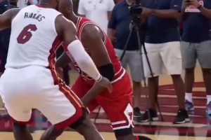 东契奇和里夫斯，就是这样吵吵闹闹的一对好兄弟😂