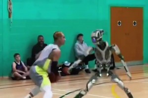 阿伦已经连续缺阵8场！看下近期他的康复训练